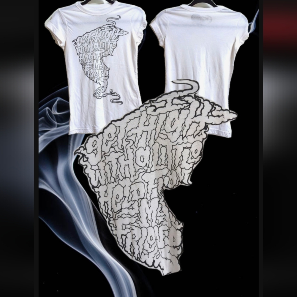 Vintage 00's Famous Tee Smoke